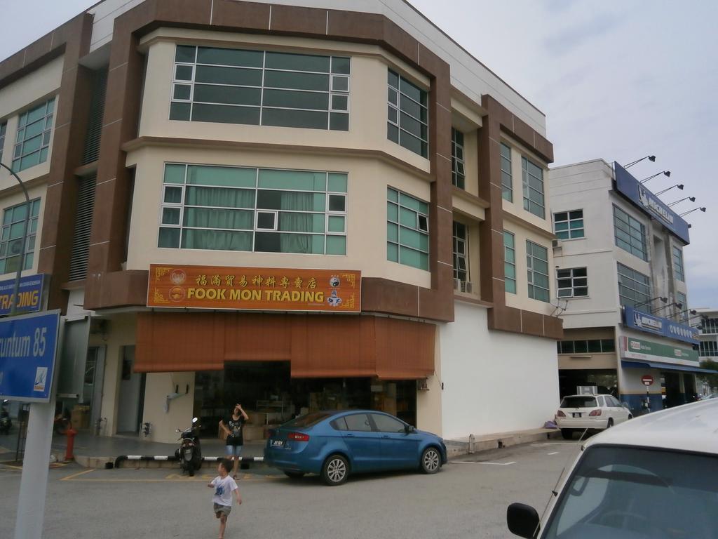 F.M Guesthouse Kampong Darat Tanah Puteh Exterior photo